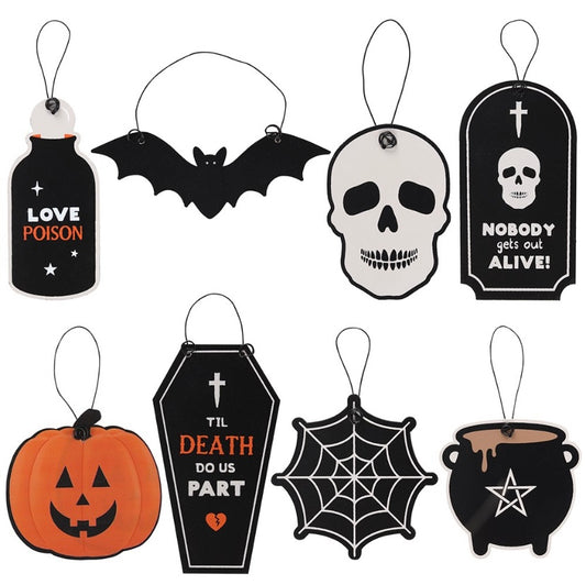 Spooky hanging sign (bat)