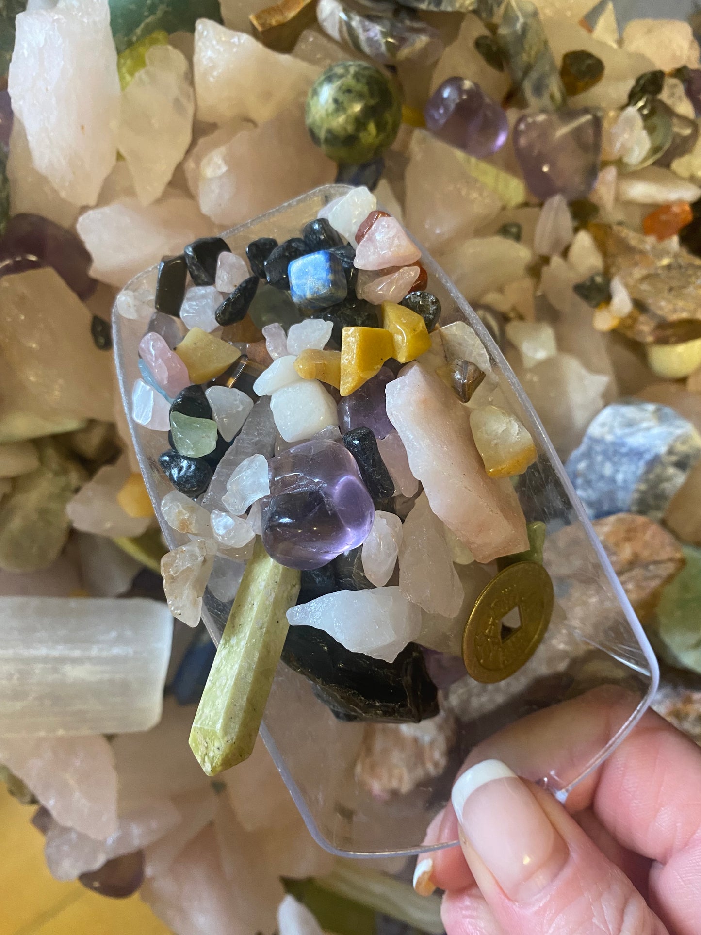 Witches confetti/ crystal scoop